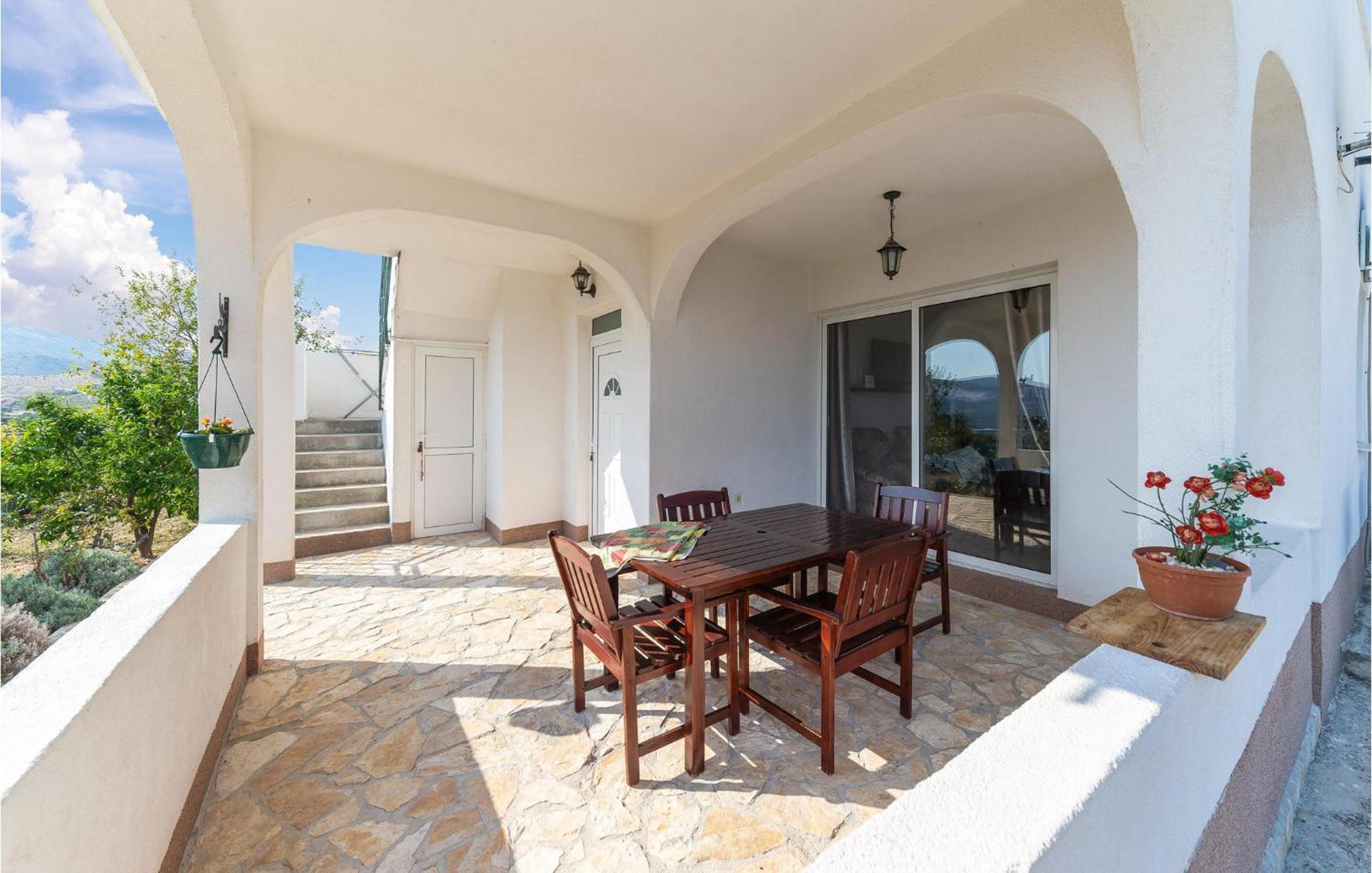 Gorgeous Home In Kastel Stafilic With Wifi Exteriör bild